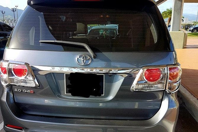 Hotel Transfer - A driver who can do more than point the way