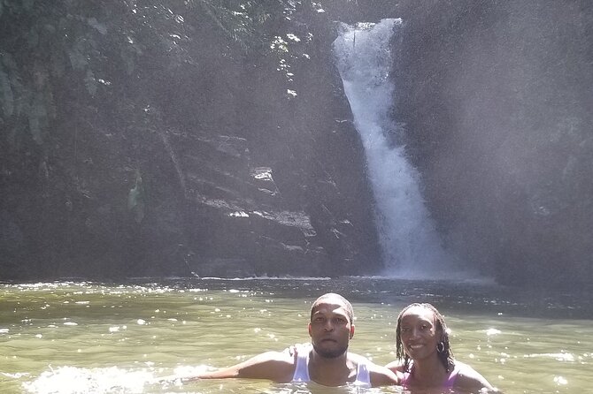 Paria Waterfall - Turtle Head Rock and the first photo stops