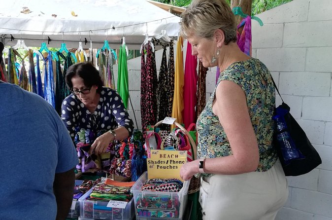 Saturday Markets & Brunch Tour - Timing, group size, and practical comfort