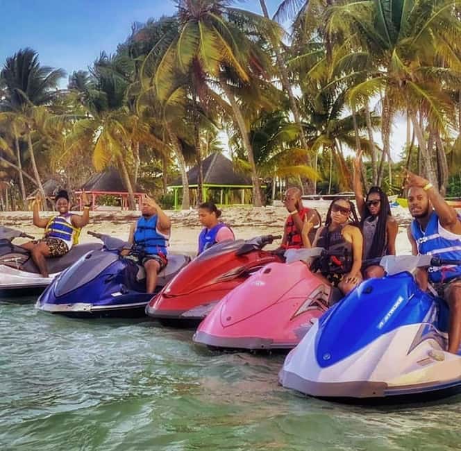 Tobago: Jet Ski Rental for 2 People - How to Prepare at the Beach