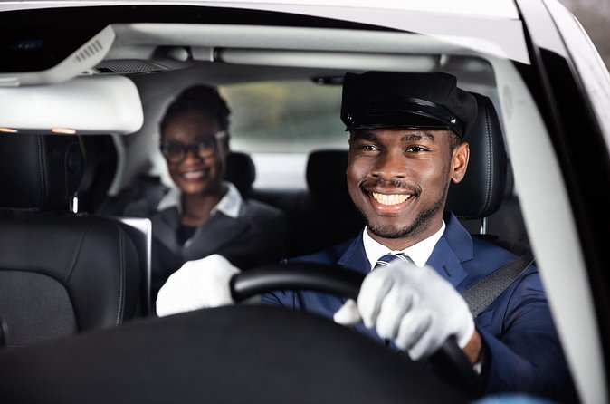 Trinidad Airport Transfer to Port of Spain Hotels - Who will get the most from this transfer